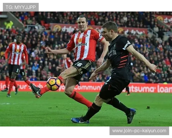 阿贾克斯—库斯图里奇边路包抄射门得分 阿贾克斯—库斯图里奇边路包抄射门得分